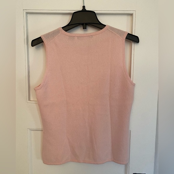 Folio New York Pink Cashmere Sleeveless Sweater Flaw Size M - Picture 2 of 4